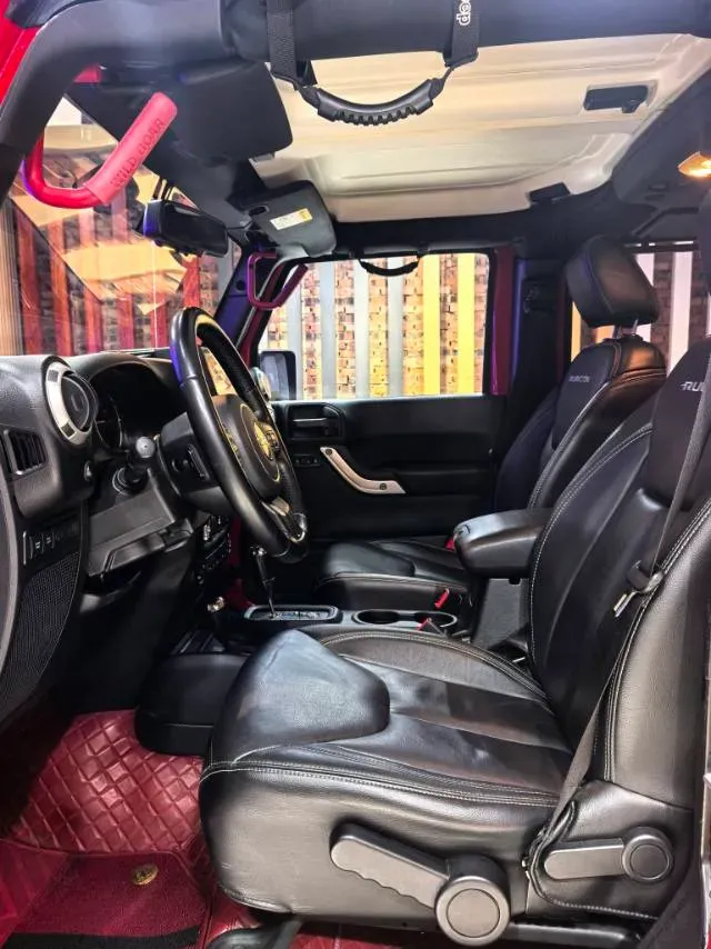 2017 Jeep Wrangler 3.6L 284HP V6 5AT,autocango,china used car exporter,china ev exporter,chinese used car exporter,chinese used ev exporter