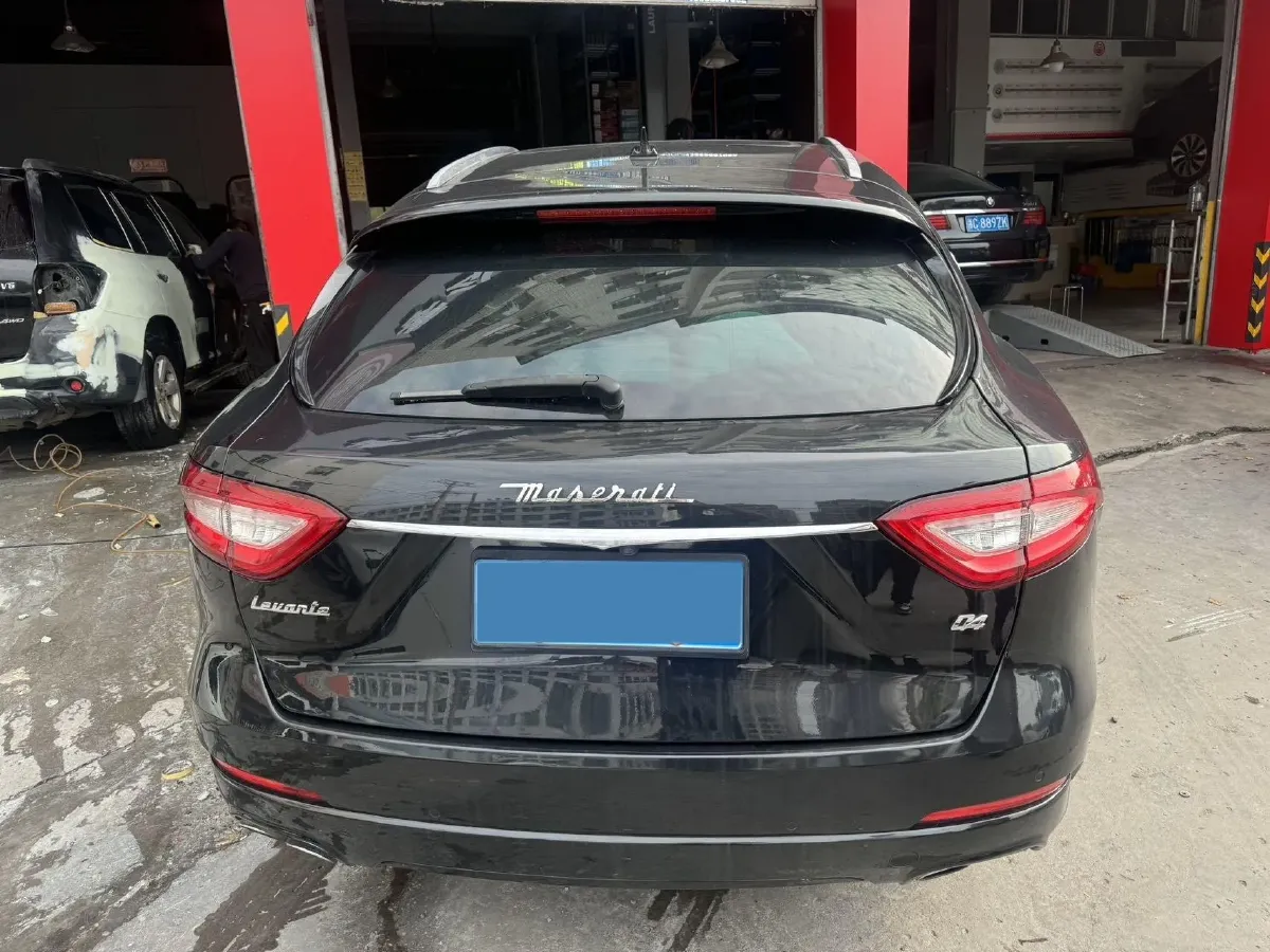 2018 Maserati Levante 3.0T 350HP V6 8AT,autocango,china used car exporter,china ev exporter,chinese used car exporter,chinese used ev exporter