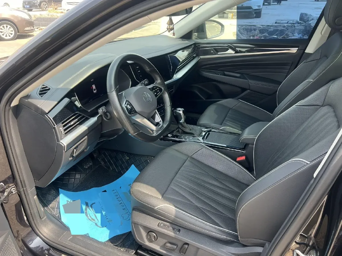 2022 Xpeng P7 BEV 60.2KWH,autocango,china used car exporter,china ev exporter,chinese used car exporter,chinese used ev exporter