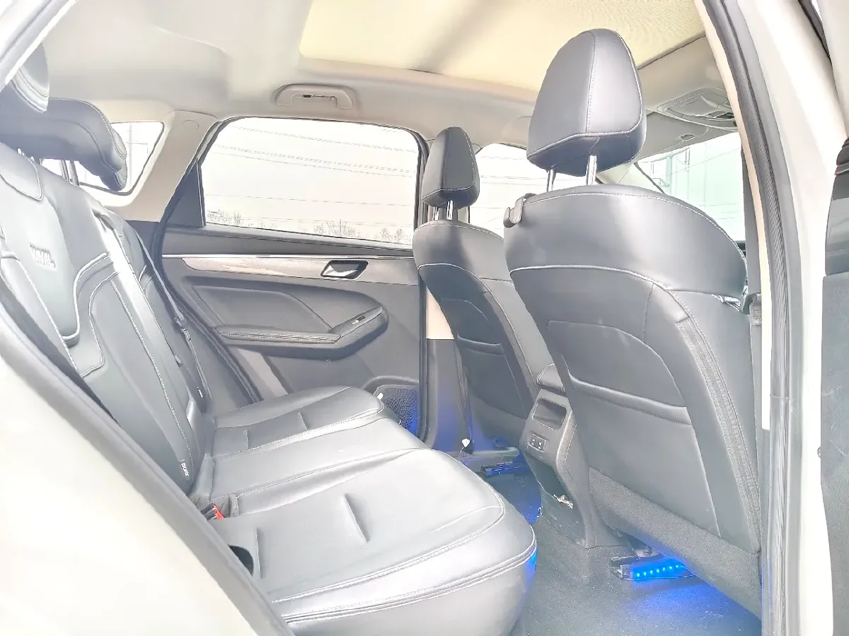 2021 Haval Jolion 1.5T 150HP L4 7DCT,autocango,china used car exporter,china ev exporter,chinese used car exporter,chinese used ev exporter