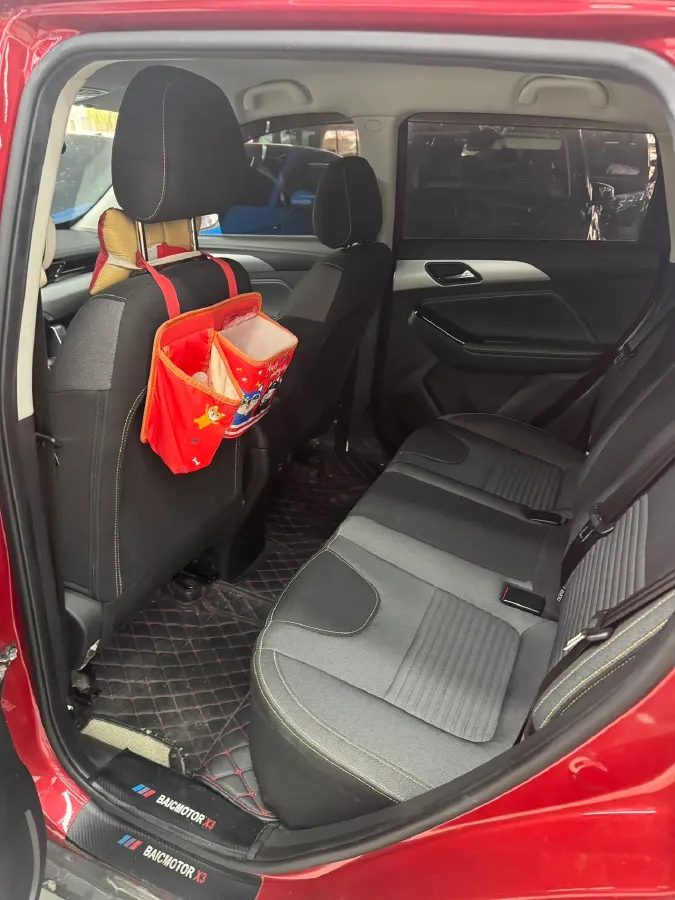 2019 BeiJing Auto X3 1.5T 150HP L4 CVT,autocango,china used car exporter,china ev exporter,chinese used car exporter,chinese used ev exporter