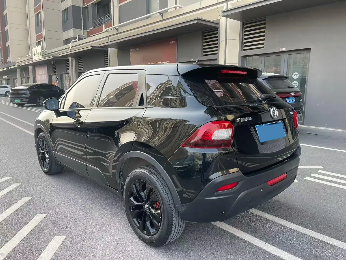 2020 Brilliance Auto V3 1.6L 118HP L4 5MT,autocango,china used car exporter,china ev exporter,chinese used car exporter,chinese used ev exporter