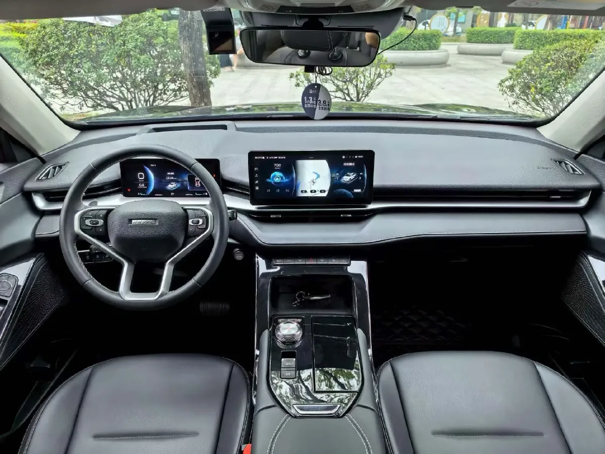 2021 Haval H6 1.5T 169HP L4 7DCT,autocango,china used car exporter,china ev exporter,chinese used car exporter,chinese used ev exporter