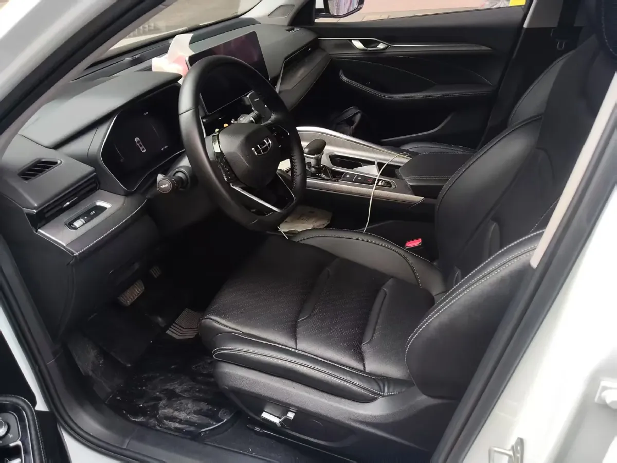 2020 Geely Binray 1.0T 133HP L3 6DCT,autocango,china used car exporter,china ev exporter,chinese used car exporter,chinese used ev exporter