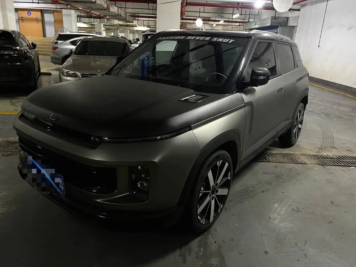 2023 Geely ICON 1.5T 181HP L4 7DCT,autocango,china used car exporter,china ev exporter,chinese used car exporter,chinese used ev exporter