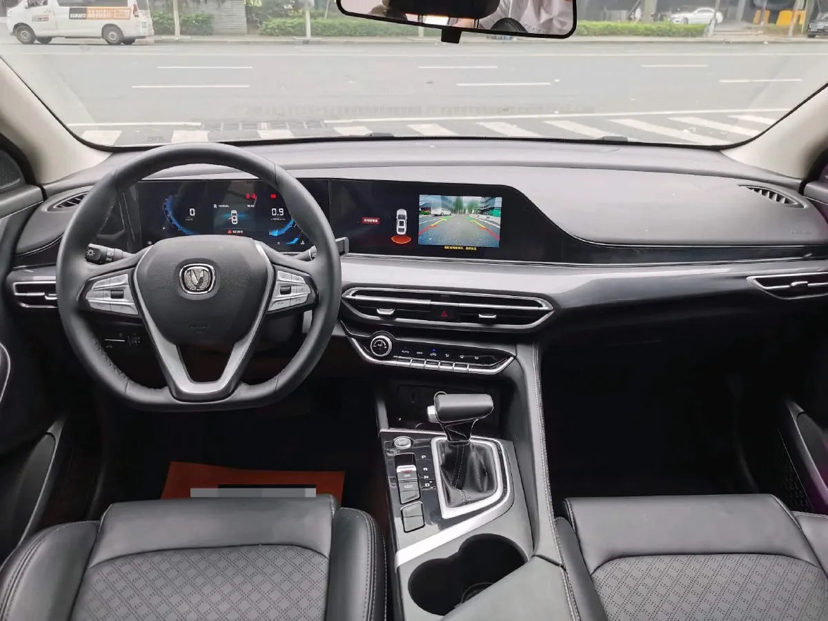 2020 ChangAn Eado 1.4T 158HP L4 7DCT,autocango,china used car exporter,china ev exporter,chinese used car exporter,chinese used ev exporter