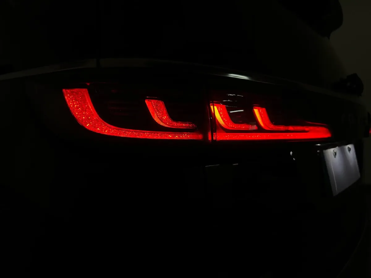 2022 Voyah Dream 1.5T 136HP L4 PHEV 25.57KWH,autocango,china used car exporter,china ev exporter,chinese used car exporter,chinese used ev exporter