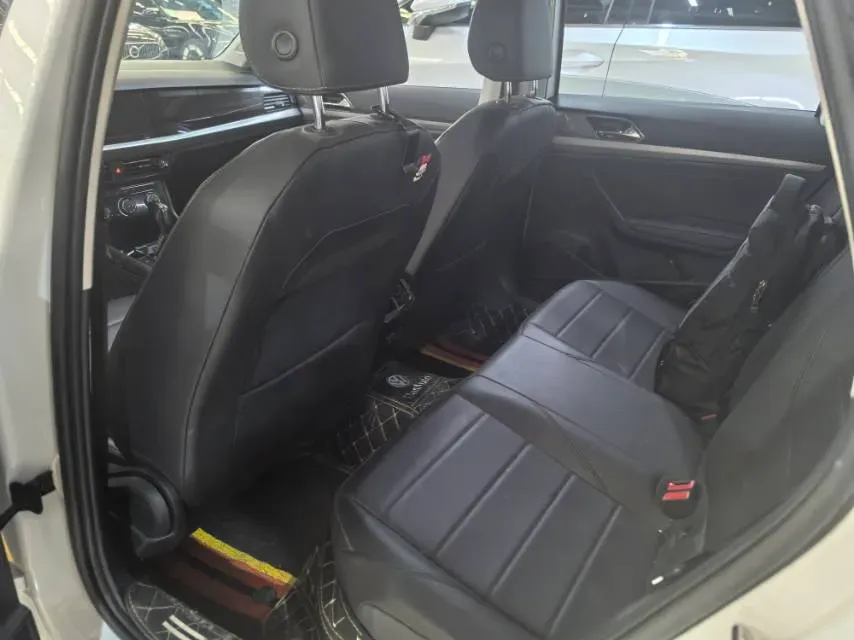 2022 BeiJing Auto X7 1.5T 188HP L4 7DCT,autocango,china used car exporter,china ev exporter,chinese used car exporter,chinese used ev exporter