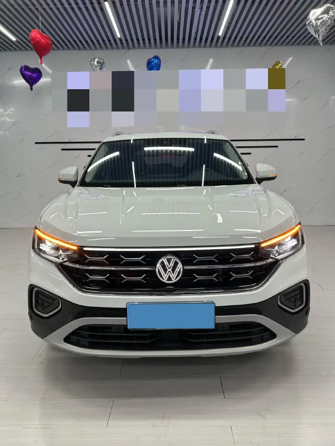 2023 Volkswagen Tayron 2.0T 186HP L4 7DCT,autocango,china used car exporter,china ev exporter,chinese used car exporter,chinese used ev exporter