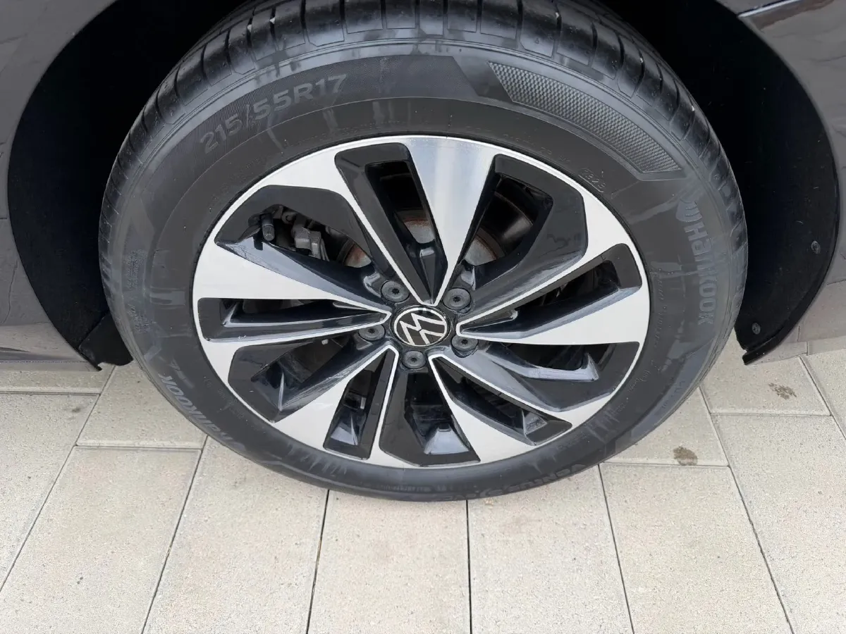 2023 Volkswagen Passat 1.4T 150HP L4 7DCT,autocango,china used car exporter,china ev exporter,chinese used car exporter,chinese used ev exporter