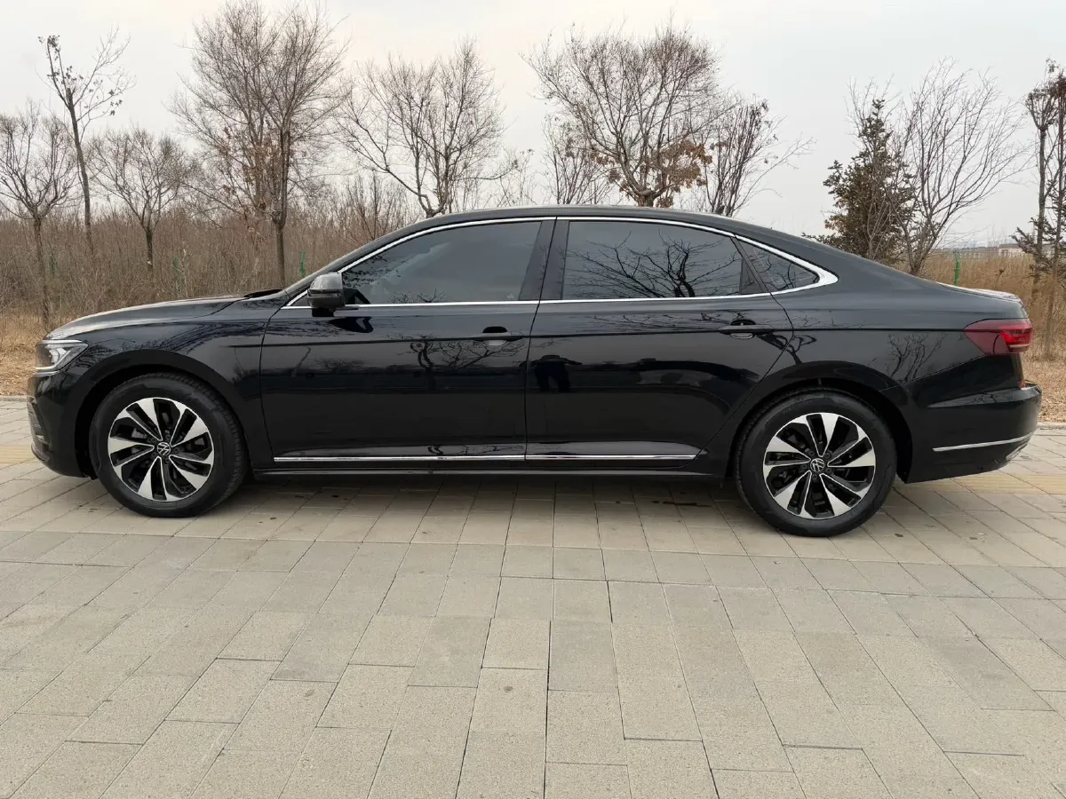 2023 Volkswagen Passat 1.4T 150HP L4 7DCT,autocango,china used car exporter,china ev exporter,chinese used car exporter,chinese used ev exporter