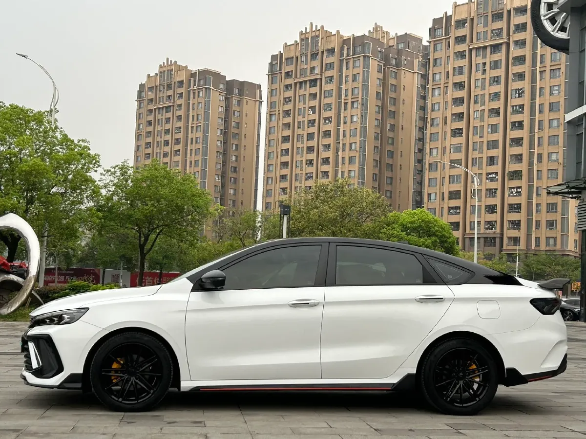 2022 Geely Binray 1.5T 181HP L4 7DCT,autocango,china used car exporter,china ev exporter,chinese used car exporter,chinese used ev exporter