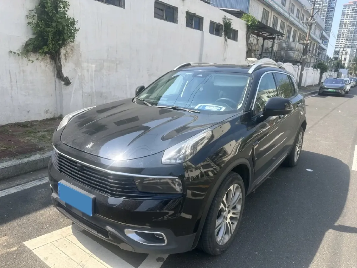 2019 Beijing BJ40 2.0T 218HP L4 6AT,autocango,china used car exporter,china ev exporter,chinese used car exporter,chinese used ev exporter