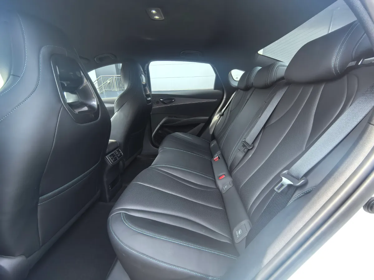 2024 BYD Seal06 1.5L 101HP L4 E-CVT PHEV 10.08KWH,autocango,china used car exporter,china ev exporter,chinese used car exporter,chinese used ev exporter