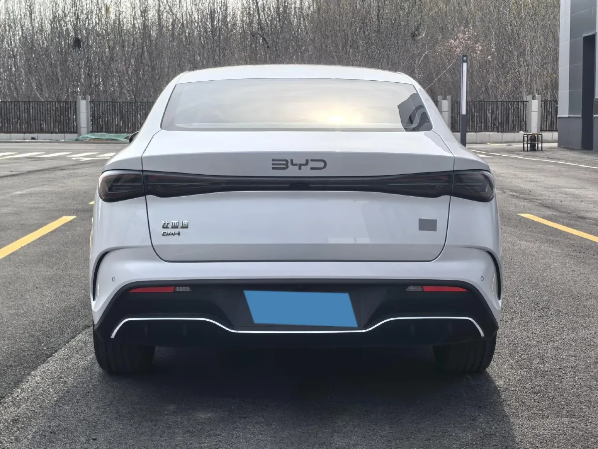 2024 BYD Seal06 1.5L 101HP L4 E-CVT PHEV 10.08KWH,autocango,china used car exporter,china ev exporter,chinese used car exporter,chinese used ev exporter