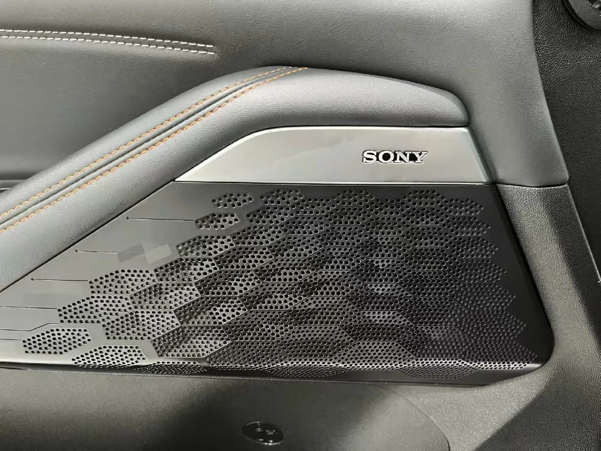 2021 ChangAn UNI-K 2.0T 233HP L4 8AT,autocango,china used car exporter,china ev exporter,chinese used car exporter,chinese used ev exporter