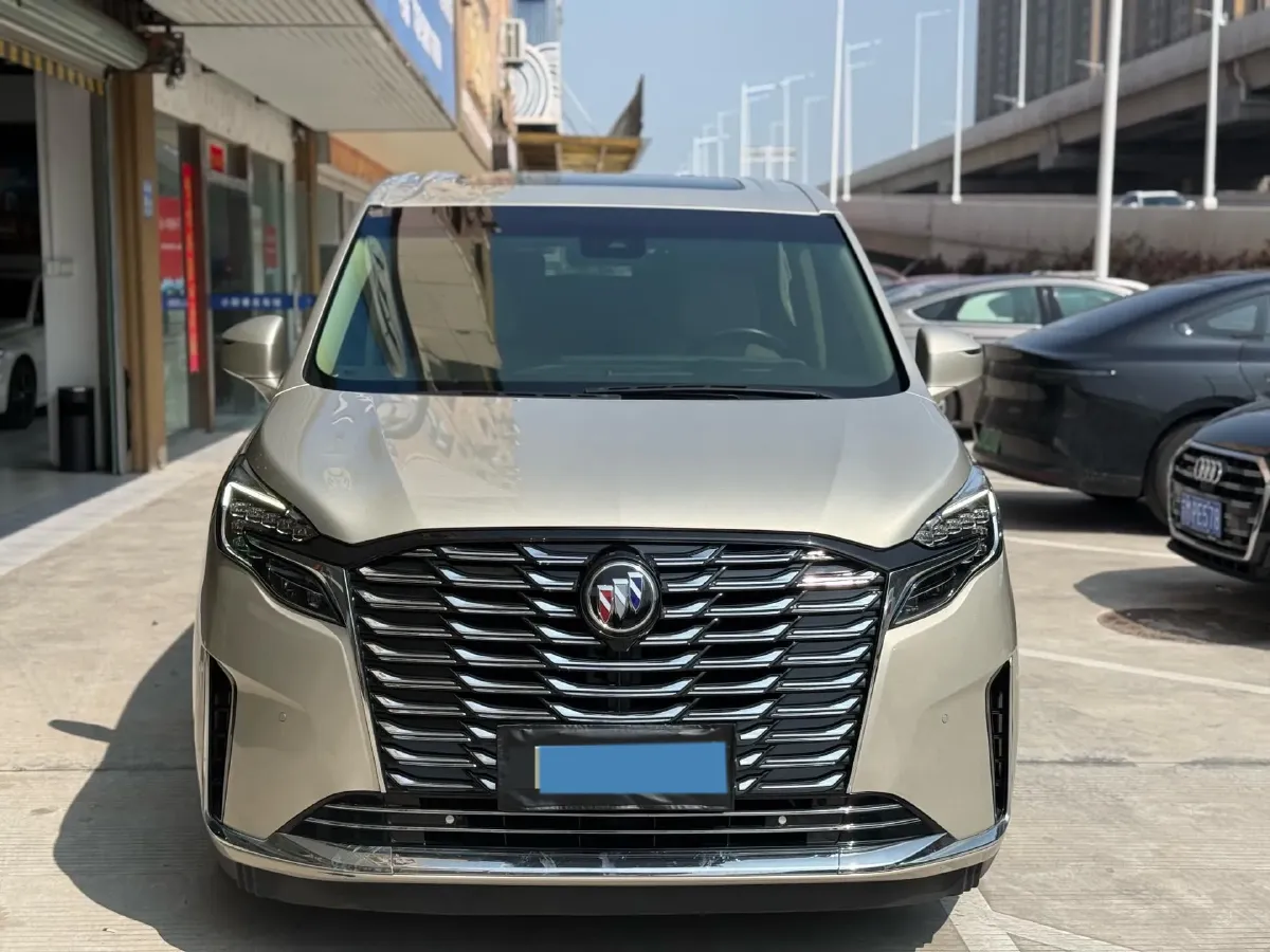 2022 Buick GL8 2.0T 237HP L4 9AT,autocango,china used car exporter,china ev exporter,chinese used car exporter,chinese used ev exporter