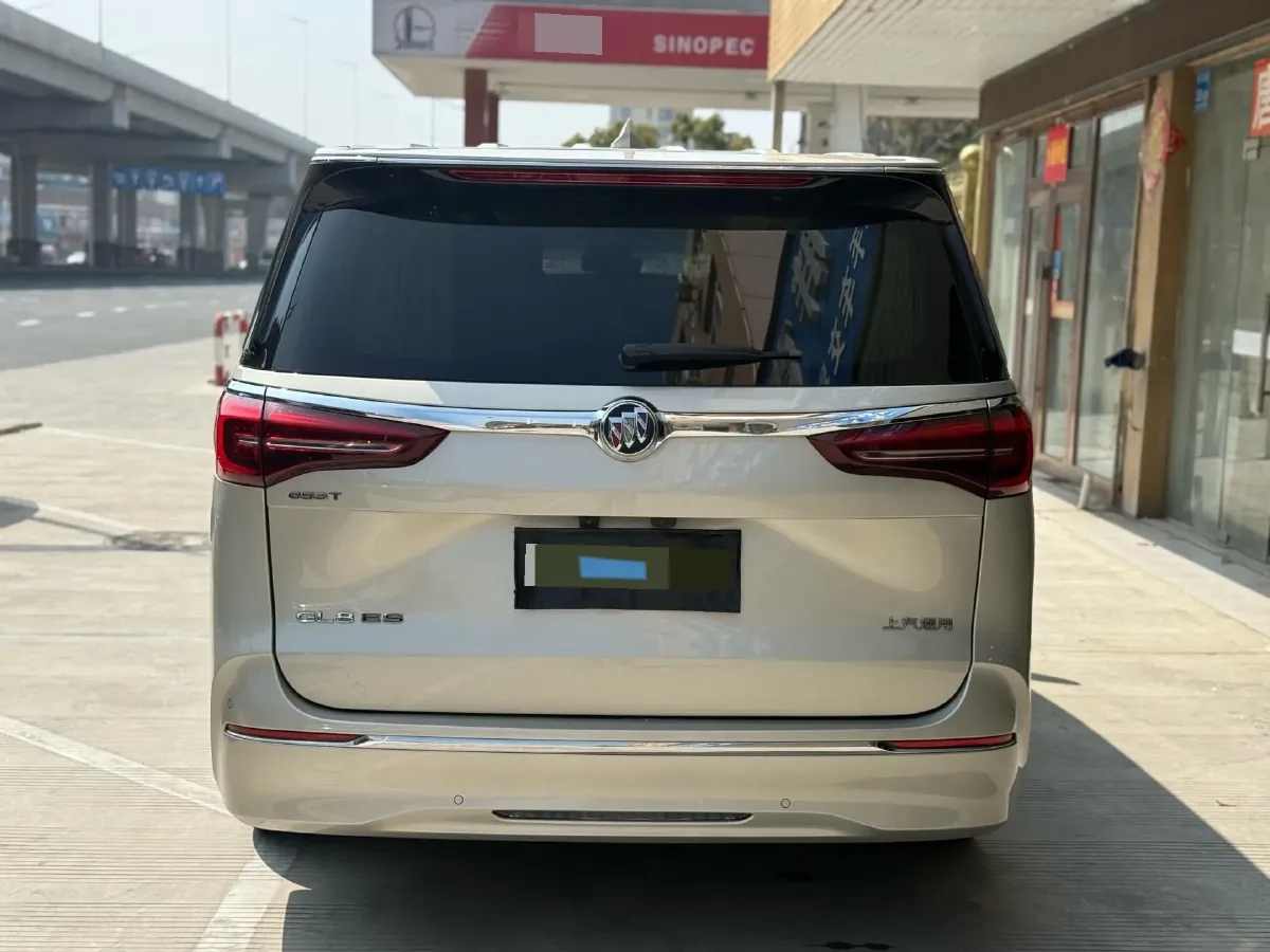 2022 Buick GL8 2.0T 237HP L4 9AT,autocango,china used car exporter,china ev exporter,chinese used car exporter,chinese used ev exporter