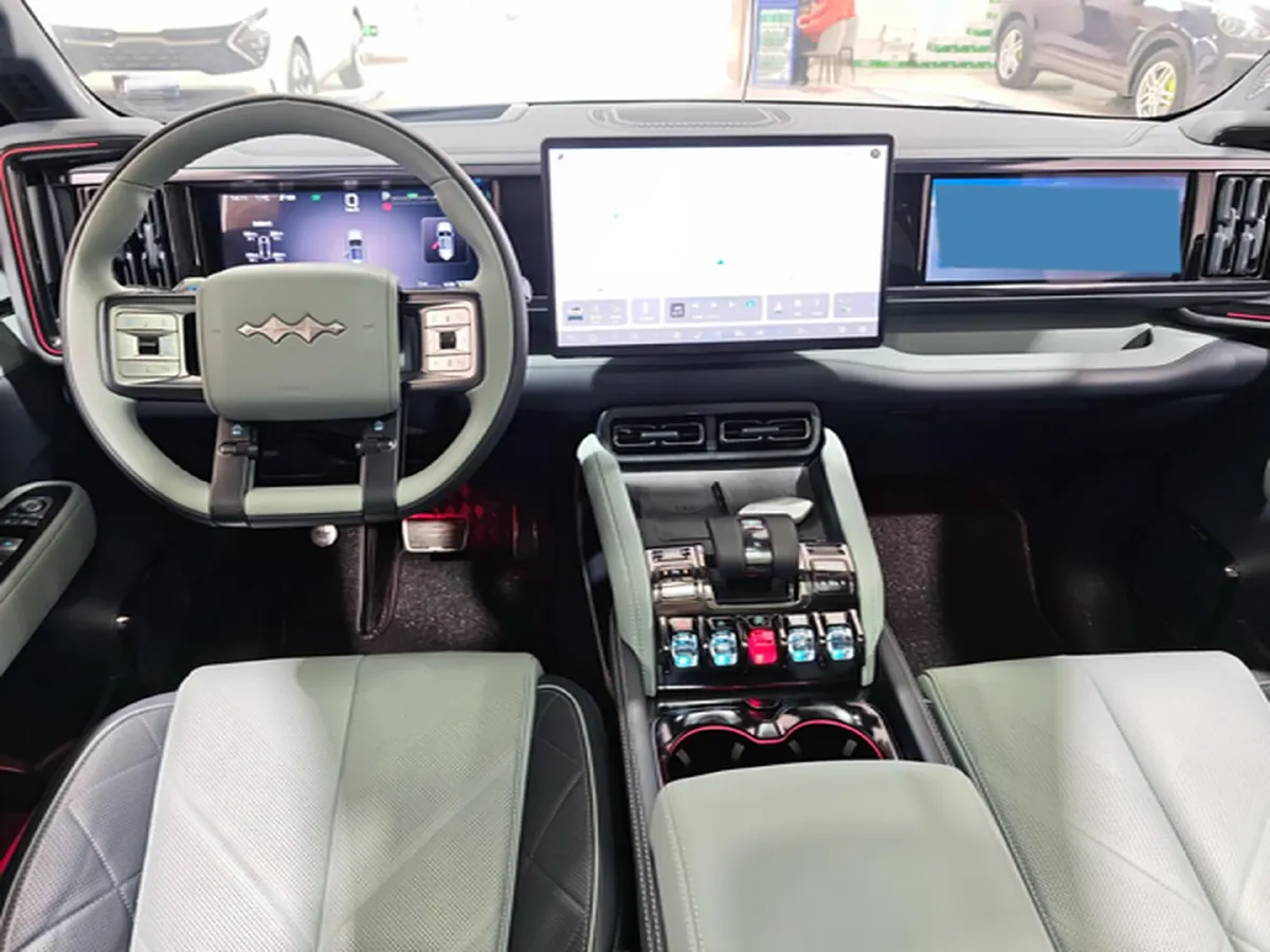 2025 FangChengBao Bao 5 1.5T 194HP L4 E-CVT PHEV 31.8KWH,autocango,china used car exporter,china ev exporter,chinese used car exporter,chinese used ev exporter