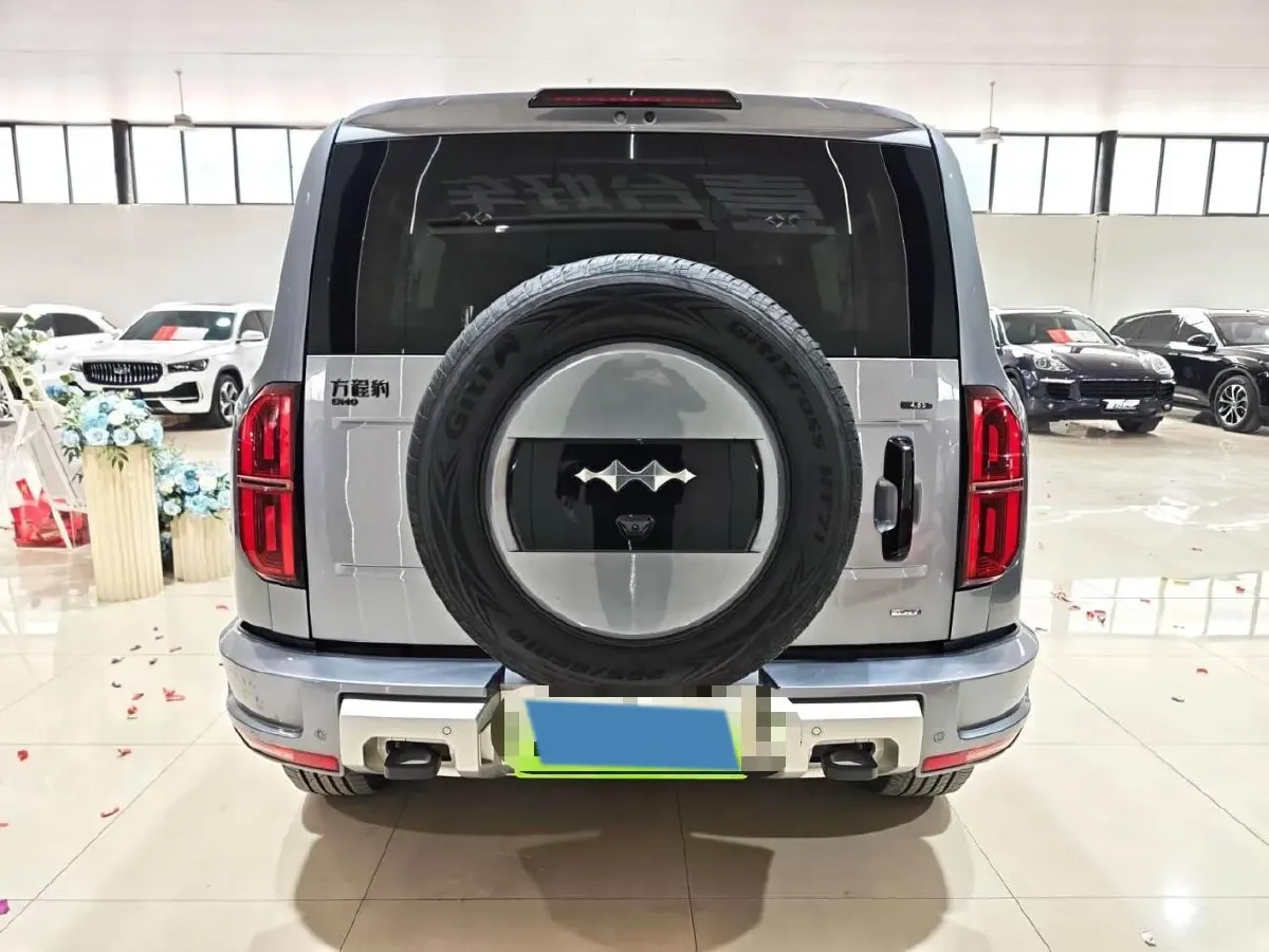 2025 FangChengBao Bao 5 1.5T 194HP L4 E-CVT PHEV 31.8KWH,autocango,china used car exporter,china ev exporter,chinese used car exporter,chinese used ev exporter