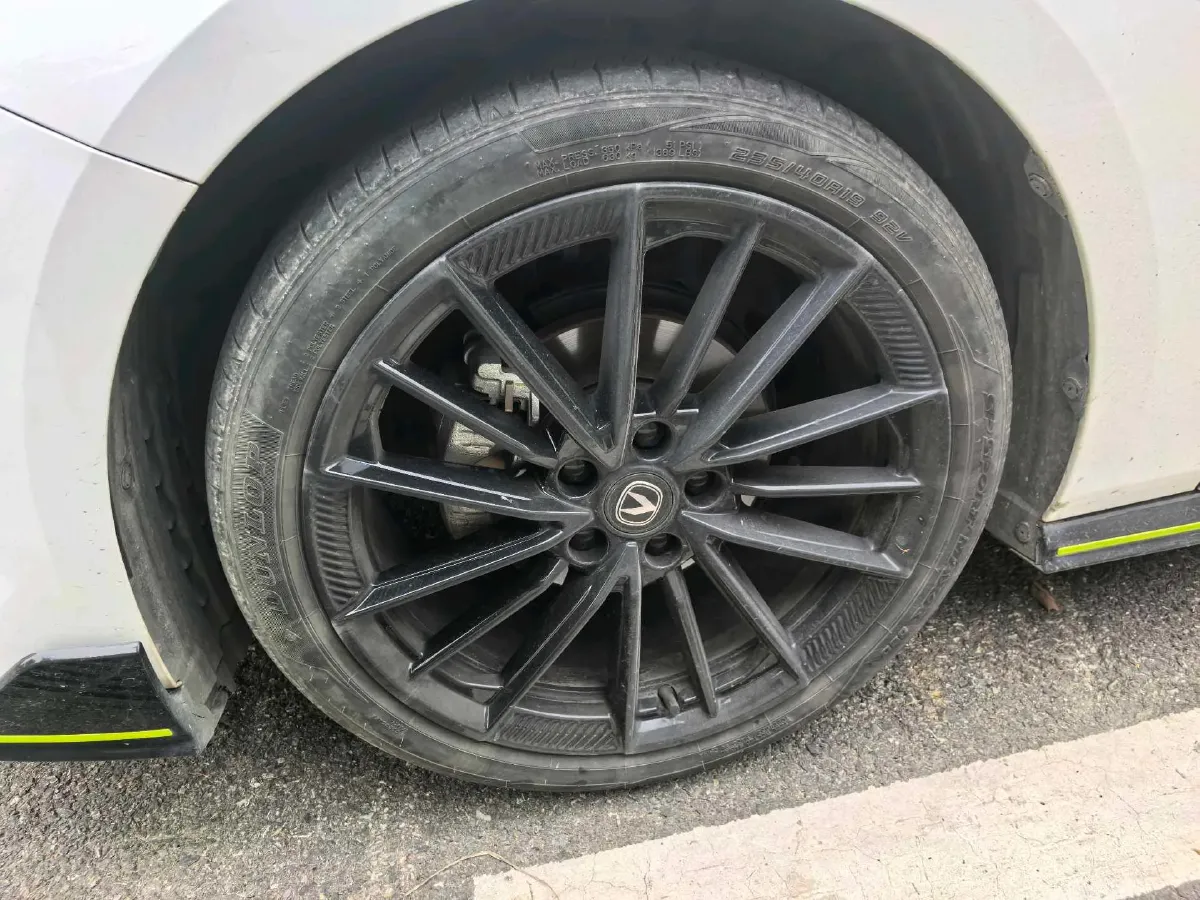 2022 ChangAn UNI-V 1.5T 188HP L4 7DCT,autocango,china used car exporter,china ev exporter,chinese used car exporter,chinese used ev exporter