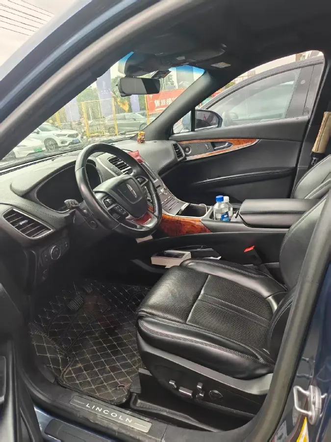 2019 Lincoln Nautilus 2.7T 329HP V6 8AT,autocango,china used car exporter,china ev exporter,chinese used car exporter,chinese used ev exporter