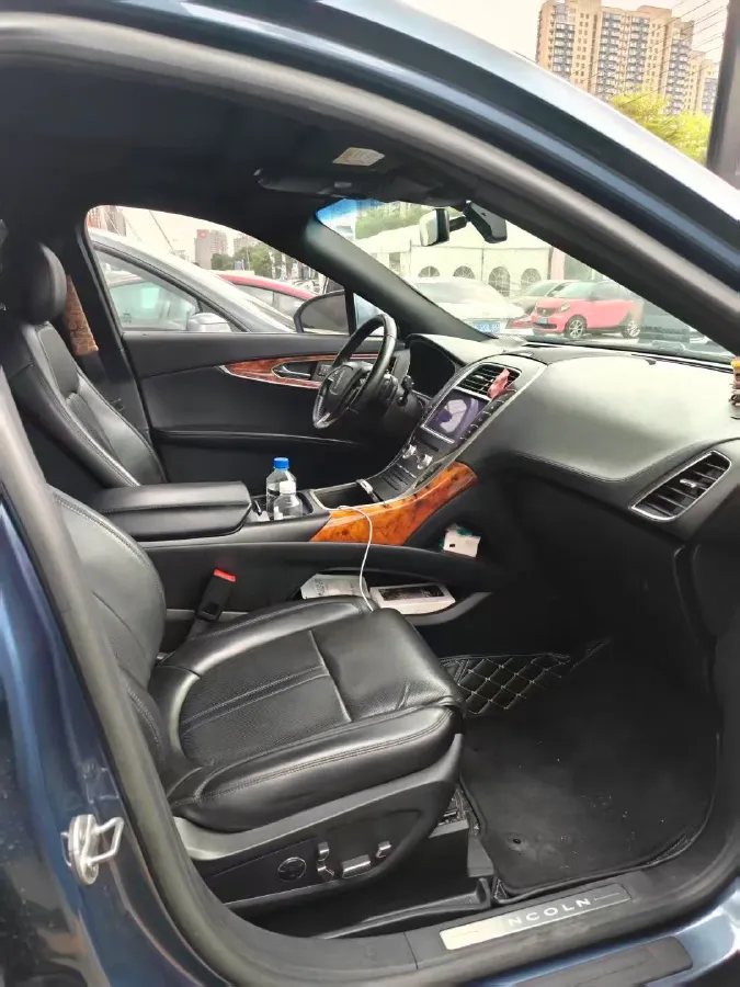 2019 Lincoln Nautilus 2.7T 329HP V6 8AT,autocango,china used car exporter,china ev exporter,chinese used car exporter,chinese used ev exporter