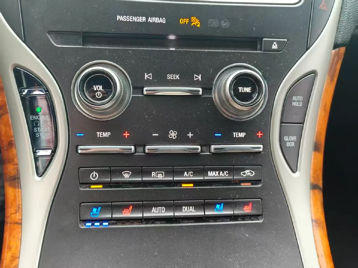 2019 Lincoln Nautilus 2.7T 329HP V6 8AT,autocango,china used car exporter,china ev exporter,chinese used car exporter,chinese used ev exporter