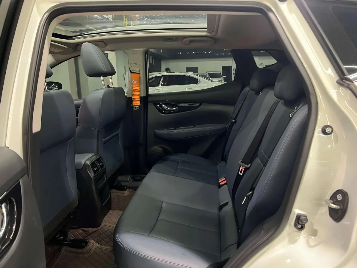 2025 Nissan Qashqai 2.0L 151HP L4 CVT,autocango,china used car exporter,china ev exporter,chinese used car exporter,chinese used ev exporter
