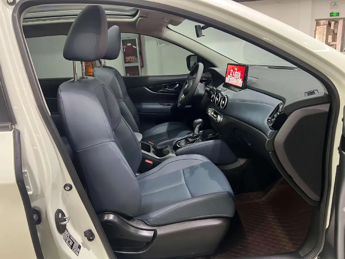 2025 Nissan Qashqai 2.0L 151HP L4 CVT,autocango,china used car exporter,china ev exporter,chinese used car exporter,chinese used ev exporter