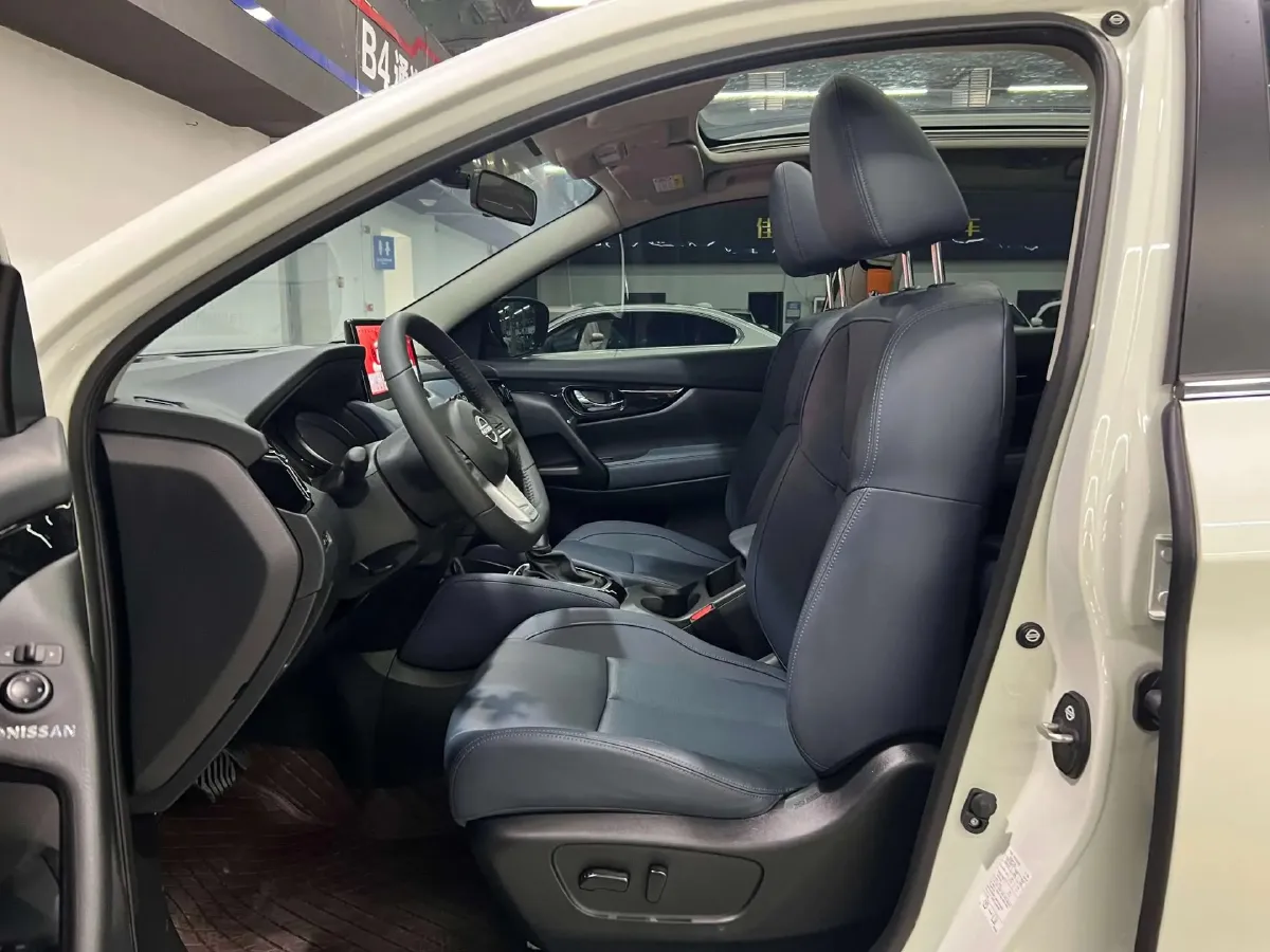 2025 Nissan Qashqai 2.0L 151HP L4 CVT,autocango,china used car exporter,china ev exporter,chinese used car exporter,chinese used ev exporter