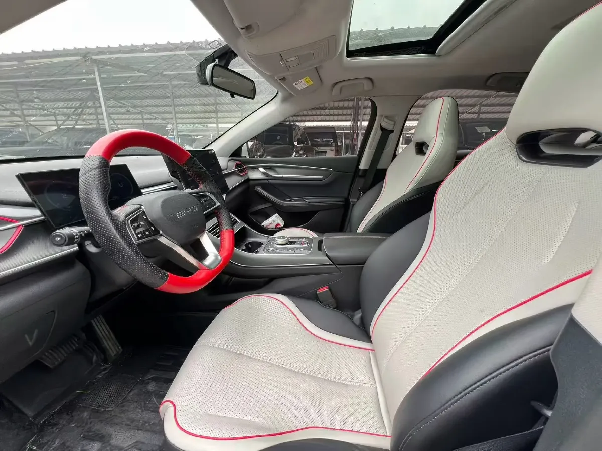 2022 Roewe RX5 MAX 1.5T 181HP L4 6AT,autocango,china used car exporter,china ev exporter,chinese used car exporter,chinese used ev exporter