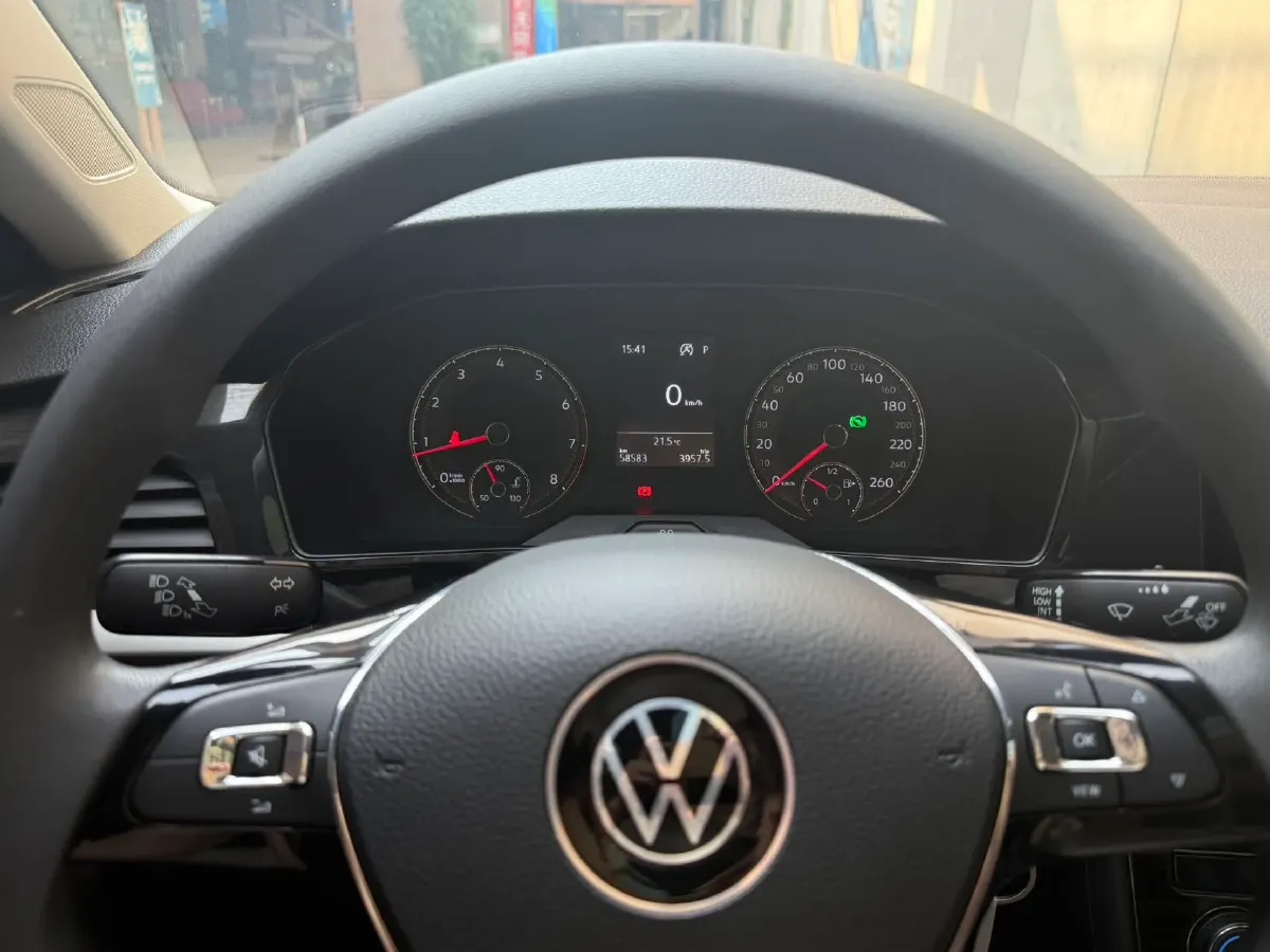 2021 Volkswagen Lavida 1.4T 150HP L4 7DCT,autocango,china used car exporter,china ev exporter,chinese used car exporter,chinese used ev exporter