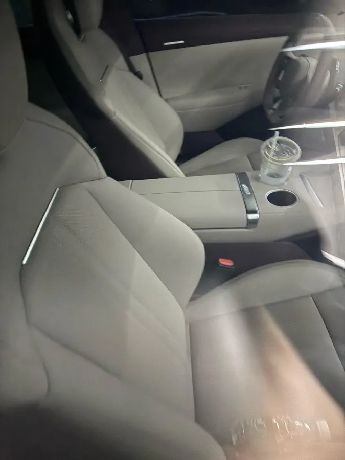 2025 MI YU7 BEV 96.3KWH,autocango,china used car exporter,china ev exporter,chinese used car exporter,chinese used ev exporter