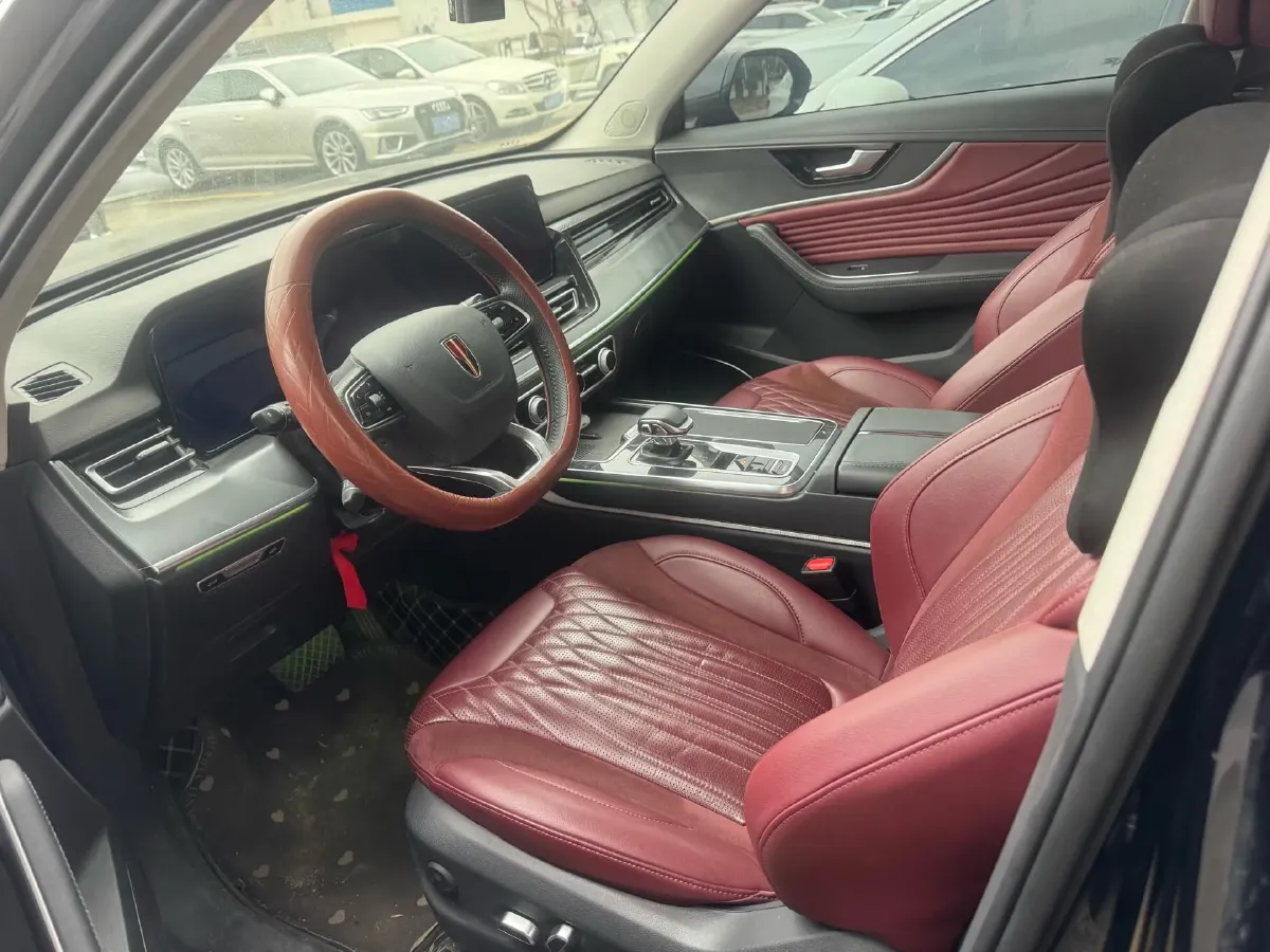 2023 HongQi HS5 2.0T 252HP L4 8AT,autocango,china used car exporter,china ev exporter,chinese used car exporter,chinese used ev exporter