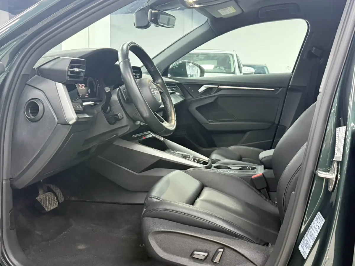 2021 Audi A3 1.4T 150HP L4 7DCT,autocango,china used car exporter,china ev exporter,chinese used car exporter,chinese used ev exporter