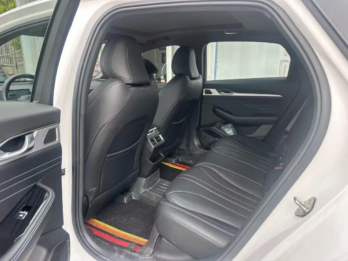 2025 Geely Preface 1.5T 181HP L4 7DCT,autocango,china used car exporter,china ev exporter,chinese used car exporter,chinese used ev exporter