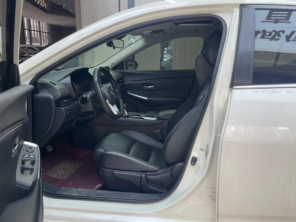 2021 Nissan Sylphy 1.6L 135HP L4 CVT,autocango,china used car exporter,china ev exporter,chinese used car exporter,chinese used ev exporter