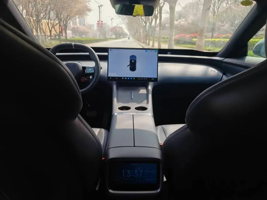 2025 MI YU7 BEV,autocango,china used car exporter,china ev exporter,chinese used car exporter,chinese used ev exporter