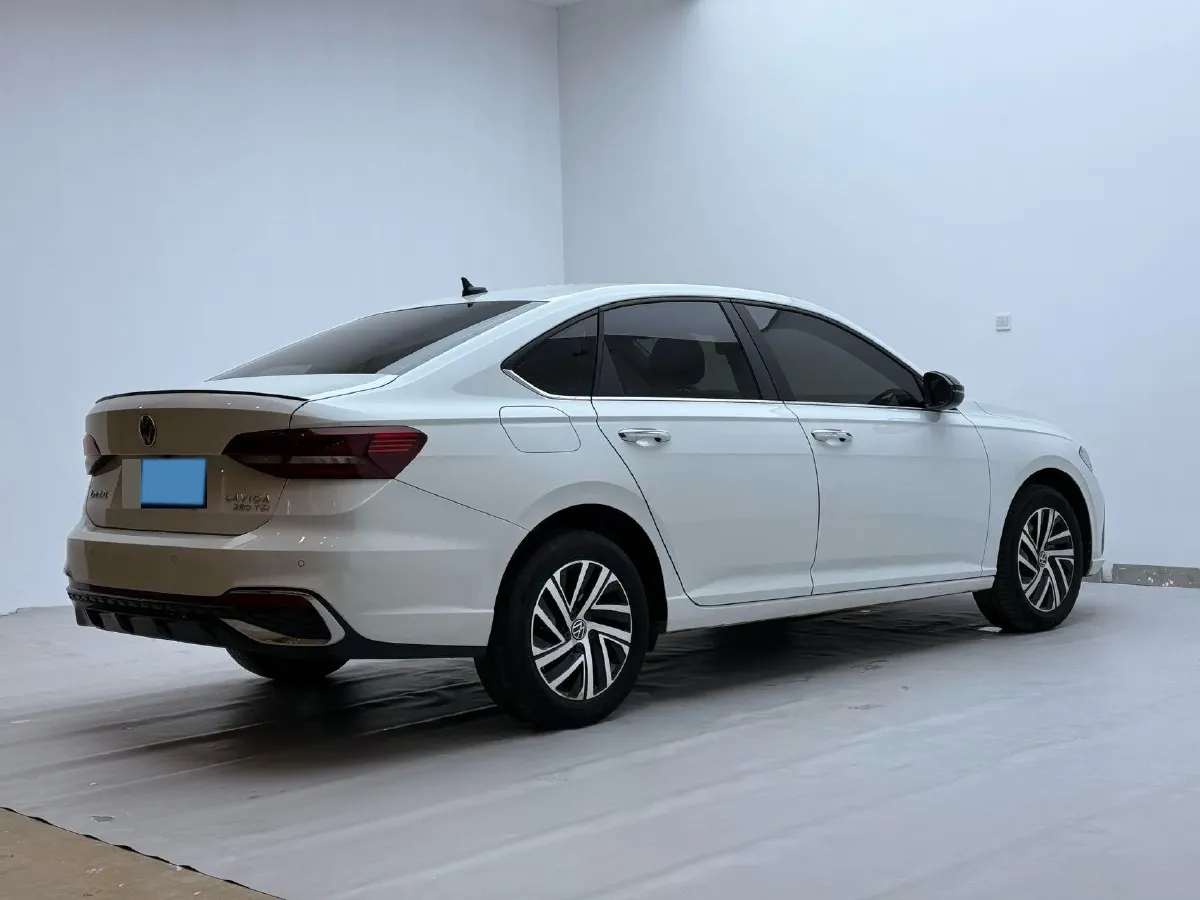 2023 Volkswagen Lavida 1.4T 150HP L4 7DCT,autocango,china used car exporter,china ev exporter,chinese used car exporter,chinese used ev exporter