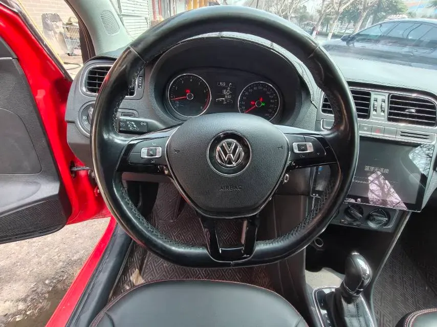 2016 Volkswagen Polo 1.6L 110HP L4 6AT,autocango,china used car exporter,china ev exporter,chinese used car exporter,chinese used ev exporter