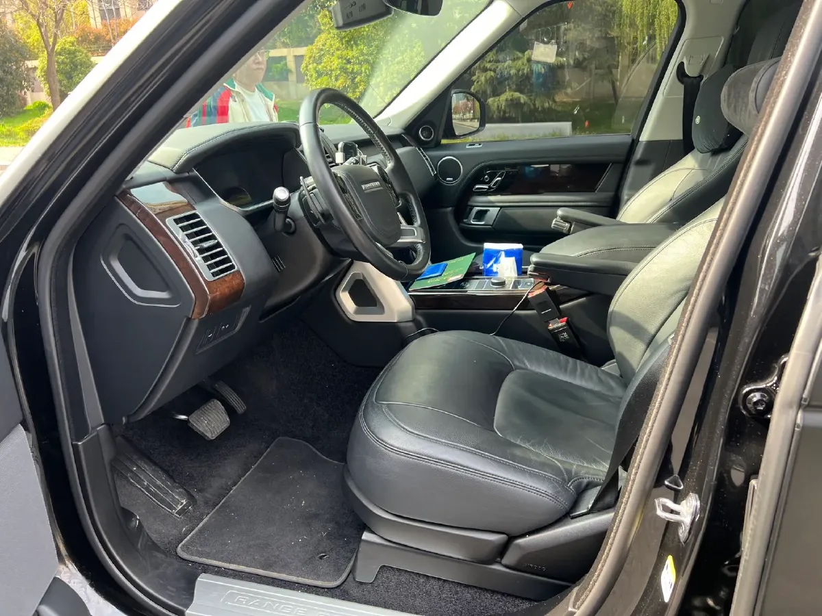 2021 Land Rover Range Rover 3.0T 360HP L6 8AT,autocango,china used car exporter,china ev exporter,chinese used car exporter,chinese used ev exporter