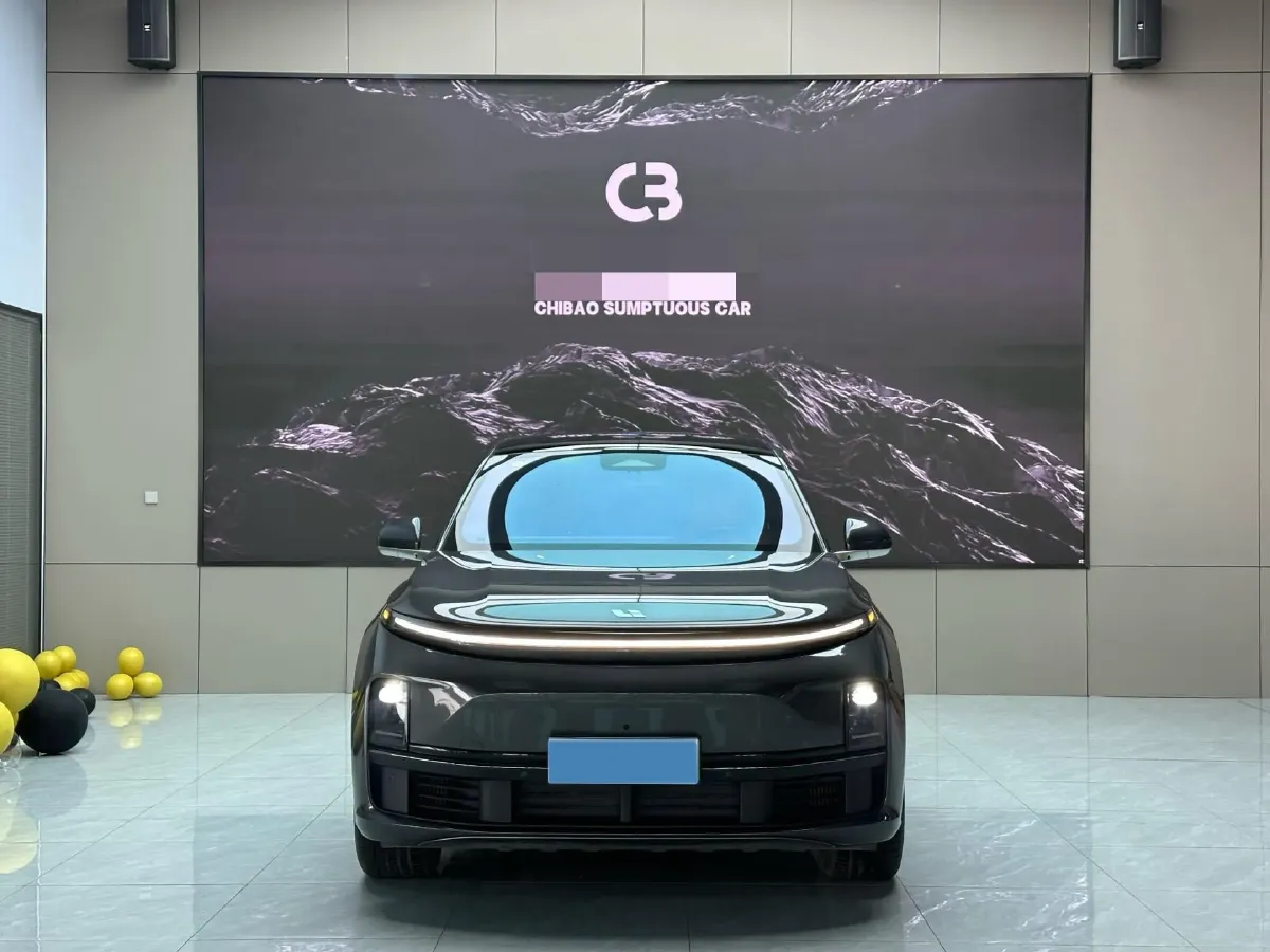 2024 Li L7 Range Extended 154HP REEV 42.8KWH,autocango,china used car exporter,china ev exporter,chinese used car exporter,chinese used ev exporter