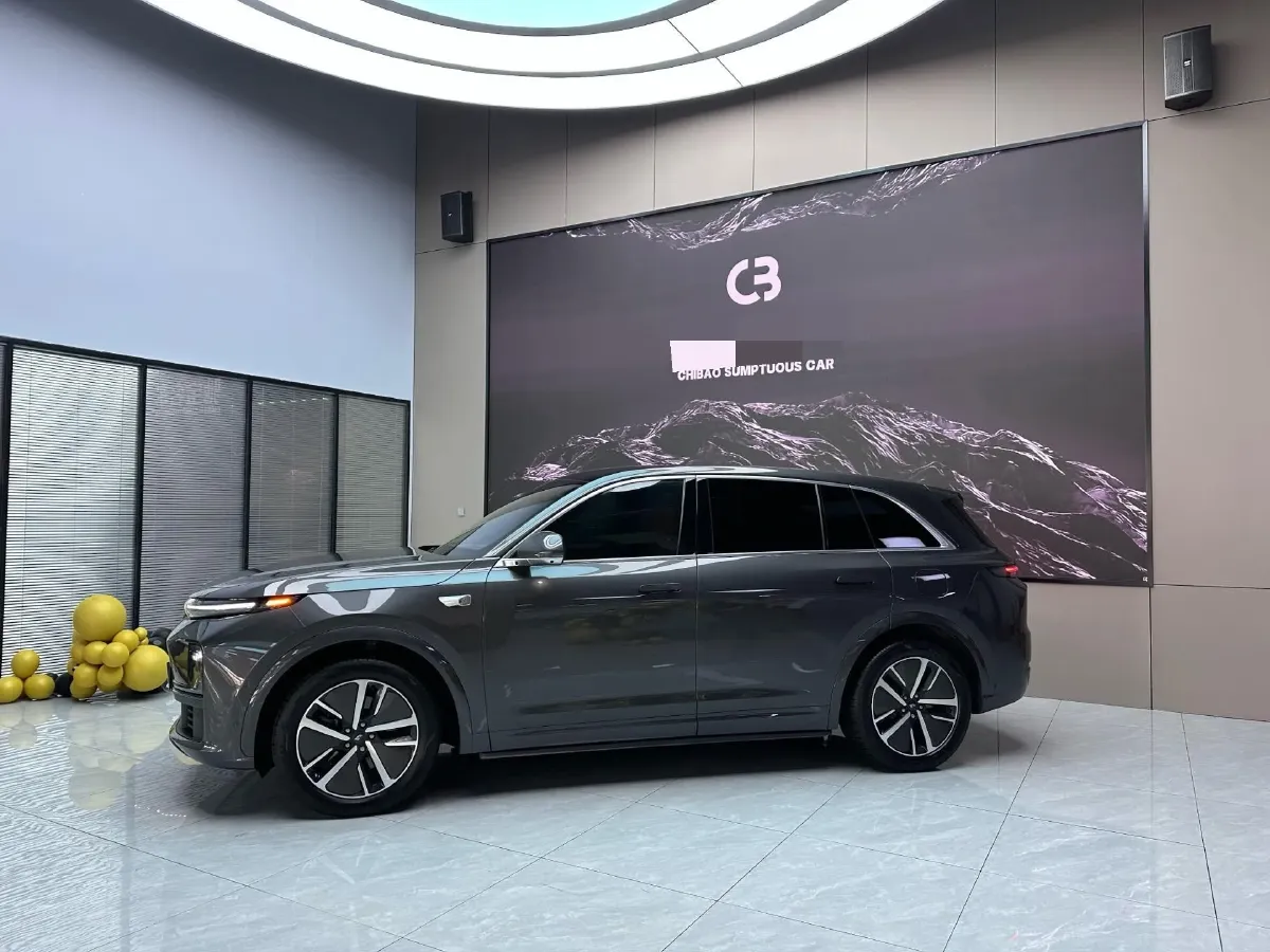 2024 Li L7 Range Extended 154HP REEV 42.8KWH,autocango,china used car exporter,china ev exporter,chinese used car exporter,chinese used ev exporter