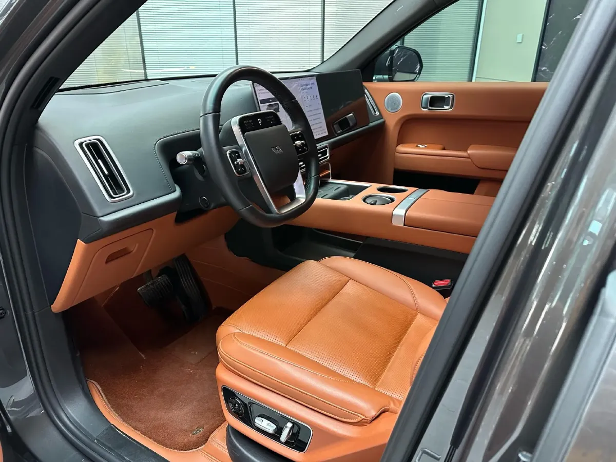 2024 Li L7 Range Extended 154HP REEV 42.8KWH,autocango,china used car exporter,china ev exporter,chinese used car exporter,chinese used ev exporter