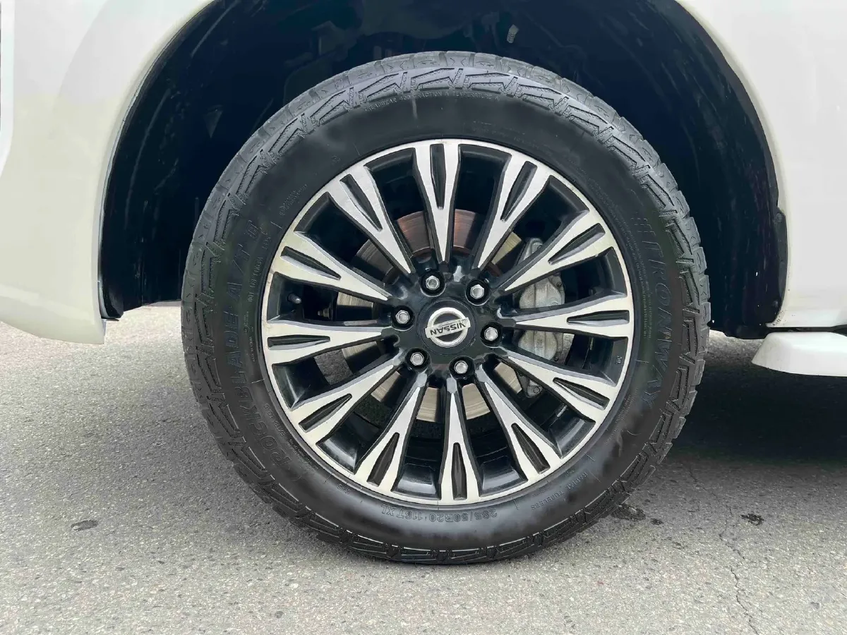 2020 Nissan Terra 2.5L 193HP L4 7AT,autocango,china used car exporter,china ev exporter,chinese used car exporter,chinese used ev exporter