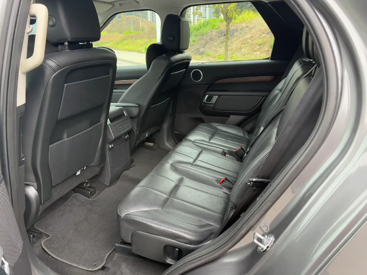 2017 Land Rover Discovery 3.0T 340HP V6 8AT,autocango,china used car exporter,china ev exporter,chinese used car exporter,chinese used ev exporter