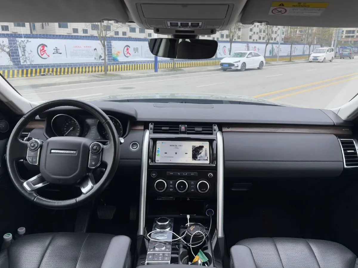 2017 Land Rover Discovery 3.0T 340HP V6 8AT,autocango,china used car exporter,china ev exporter,chinese used car exporter,chinese used ev exporter