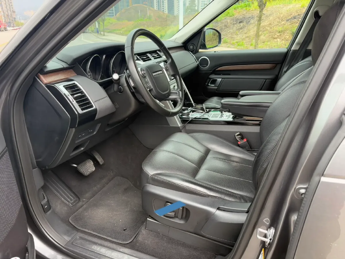 2017 Land Rover Discovery 3.0T 340HP V6 8AT,autocango,china used car exporter,china ev exporter,chinese used car exporter,chinese used ev exporter