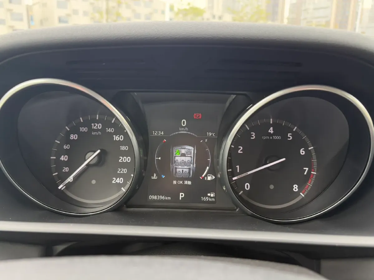 2017 Land Rover Discovery 3.0T 340HP V6 8AT,autocango,china used car exporter,china ev exporter,chinese used car exporter,chinese used ev exporter